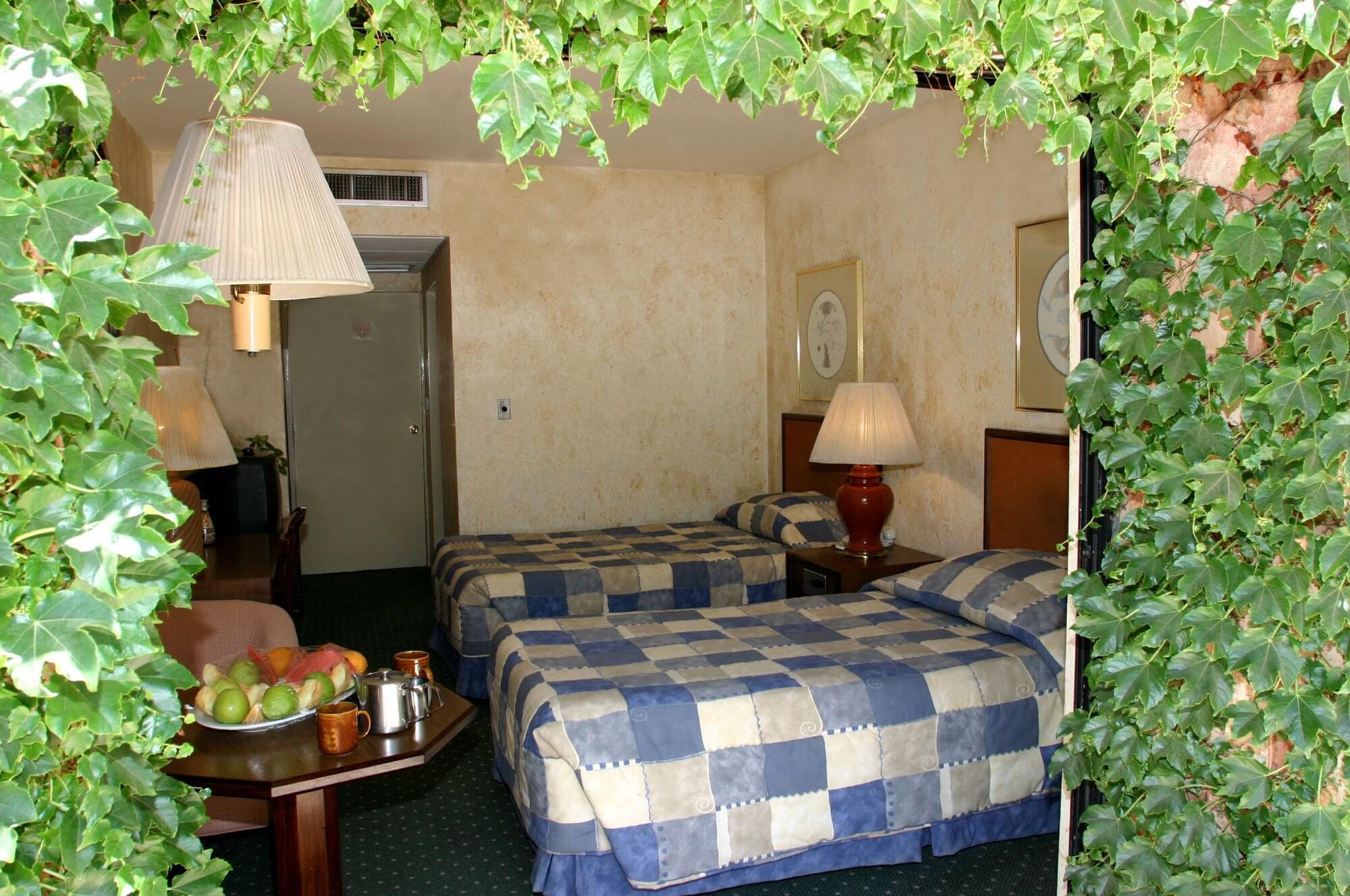 Petra Palace Hotel Wadi Musa Ngoại thất bức ảnh